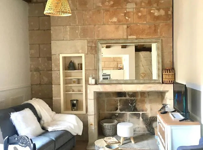 Vieux Tours, T2 40m2, 4 Pers, Lumineux Апартаменты Тур